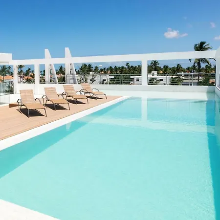 Grand Caribe Beach Club And Spa